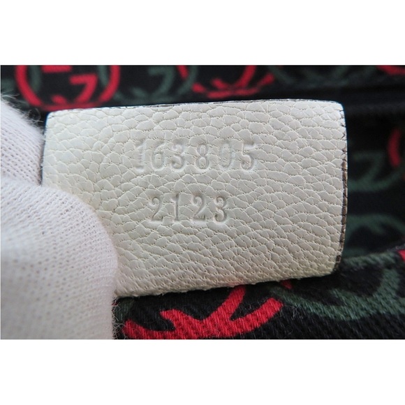 Gucci White Tote Bag with Red and Green Accents - Picture 11 of 12